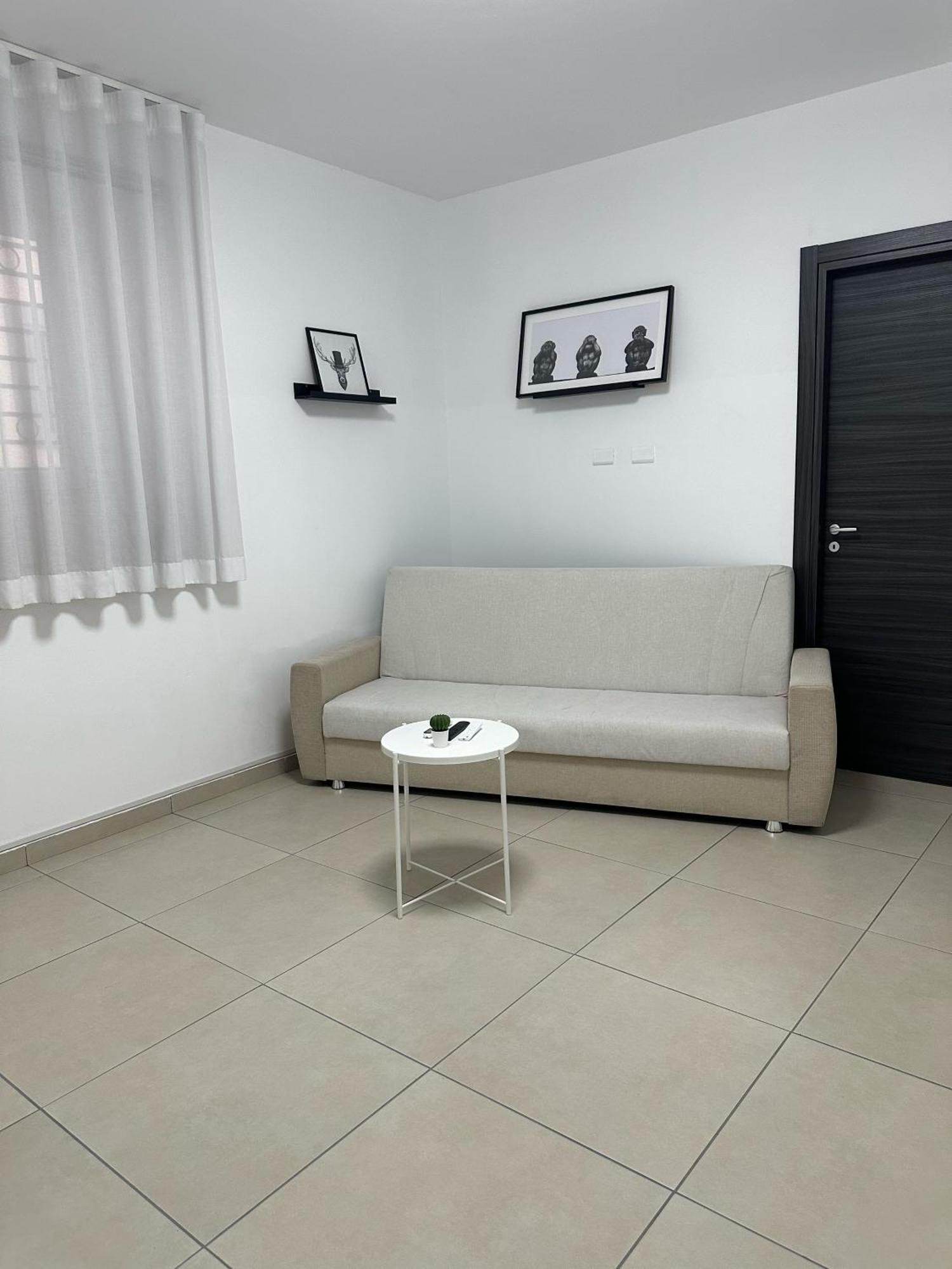 La Claudette Apartment Катанія Екстер'єр фото