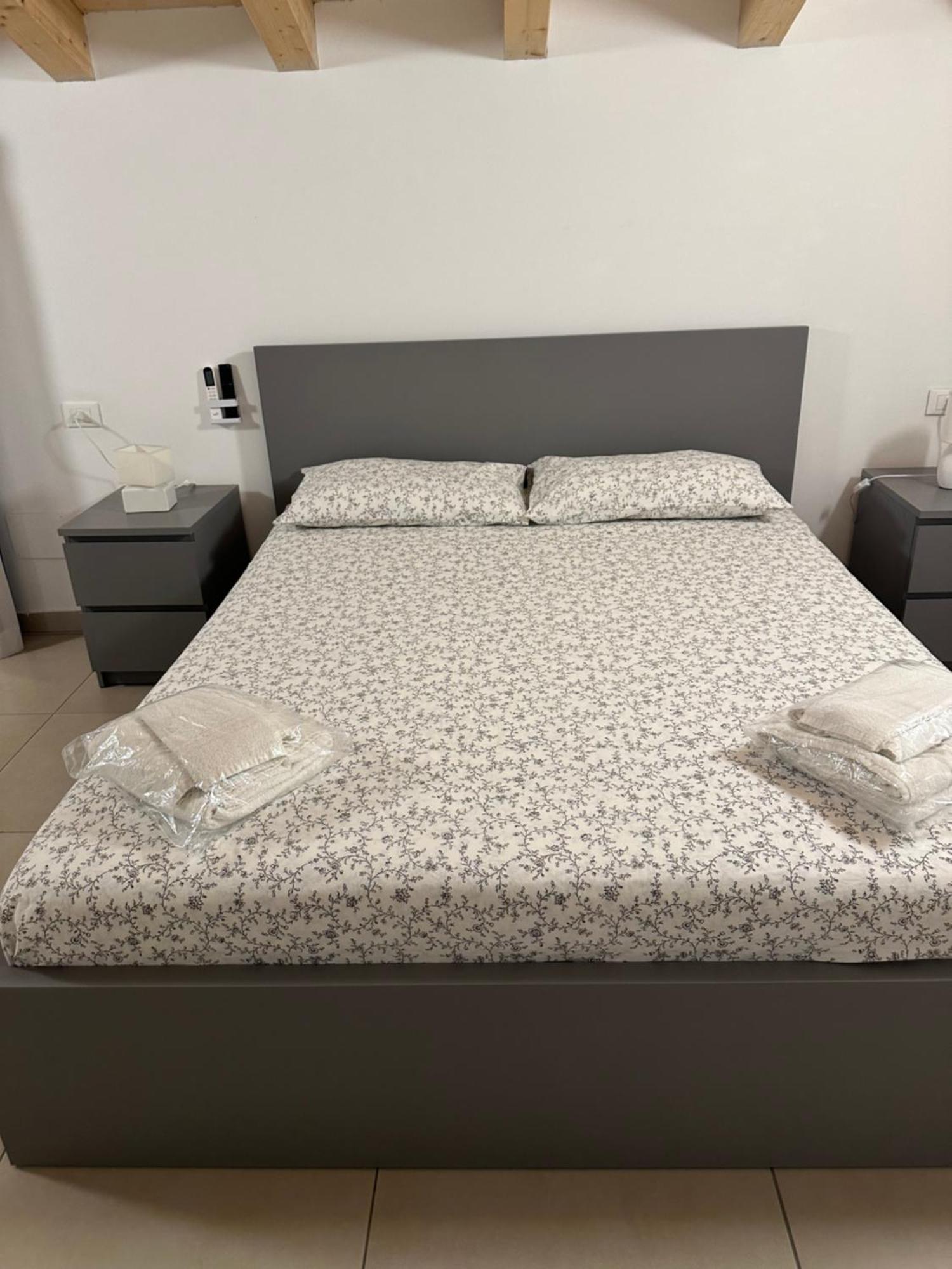 La Claudette Apartment Катанія Екстер'єр фото